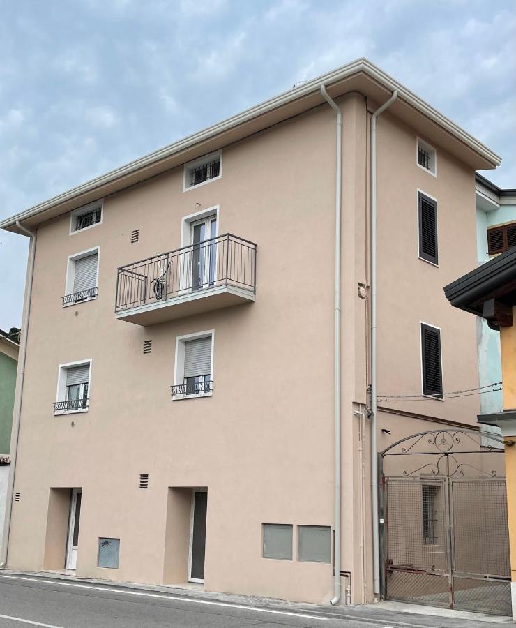Apartamento Casa Lakim Lonato del Garda Exterior foto